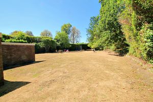 Photo 10- click for photo gallery